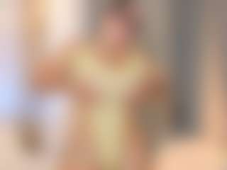 Live cam show with Antonella cano - Lovense Petite on StripNow