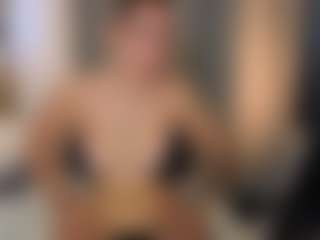 Live cam show with Antonella cano - Foot Fetish Curvy on crypto-cams