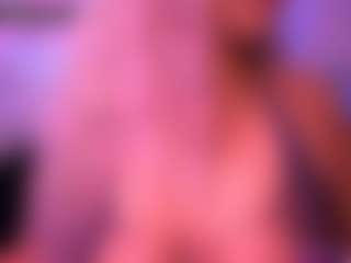 Live cam show with Lisha - Bikini on Camsoda