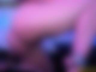 Live cam show with Lisha - Middle Aged on Gym Cam Girls