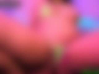 Live cam show with Lisha - Thick on Milfs Live