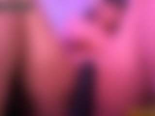 Live cam show with Lisha - Fingering on livesuperchat.net