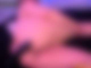 Live cam show with Lisha - Fingering on Stripli.com
