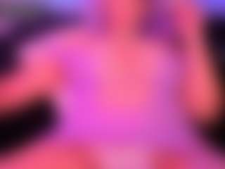 Live cam show with Lisha - Fingers on SxyPornLive