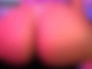 Live cam show with Lisha - Thick on Camsoda