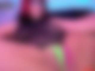 Live cam show with Lisha - Foot Fetish on livesuperchat.net
