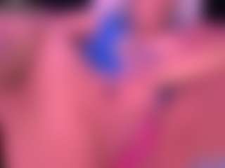 Live cam show with Lisha - Shaved Pussy Curvy on Taboo Cams XXX