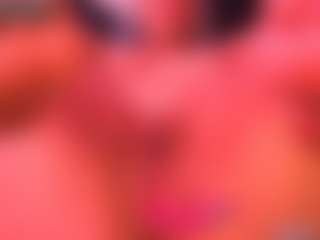 Live cam show with Lisha - Spank Mature on TeamSkeetLive