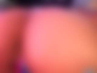 Live cam show with Lisha - Spank on AdultVida.com