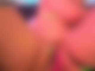 Live cam show with Lisha - BBW Mature on StripNow
