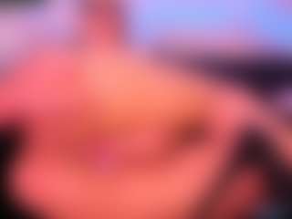 Live cam show with Lisha - Spy Mature on Gym Cam Girls
