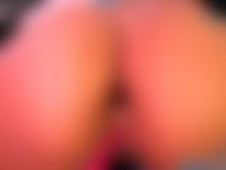 Live cam show with Lisha - Neon Hair on Gym Cam Girls