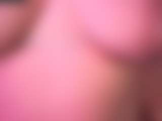 Live cam show with Lisha - Squirt Mature on Instabang