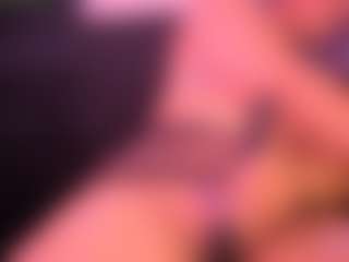 Live cam show with Lisha - Fingers on AdultVida.com