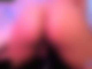 Live cam show with Lisha - Spank Curvy on liverealitysex.com