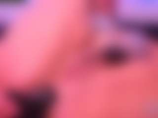 Live cam show with Lisha - Fingers on crypto-cams