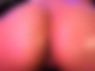 Live cam show with Lisha - White Mature on Camsoda