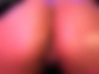 Live cam show with Lisha - Brown Eyes Mature on Soda Cam