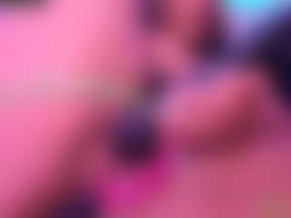 Live cam show with Lisha - Gamer Mature on Hubzter Live