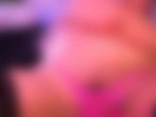Live cam show with Lisha - Bikini on Camsoda