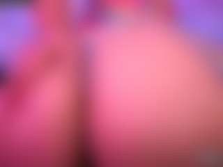 Live cam show with Lisha - Squirt on Camsoda