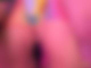 Live cam show with Lisha - Mature on Camsoda