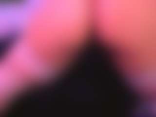 Live cam show with Lisha - Tease Mature on CamwithHer