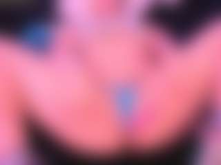 Live cam show with Lisha - Bikini on instabang