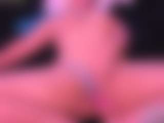 Live cam show with Lisha - Bikini on Uber Horny