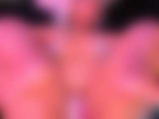 Live cam show with Lisha - Young Adult on Camsoda