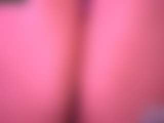 Live cam show with Lisha - Italian Mature on pussylord.com