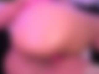 Live cam show with Lisha - Big Ass on Dolls Live