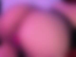 Live cam show with Lisha - Mature on Camsoda