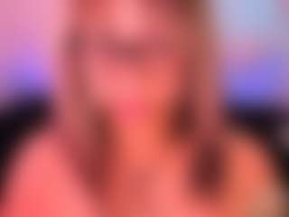 Live cam show with Lisha - Cum Mature on Camsoda Late Night