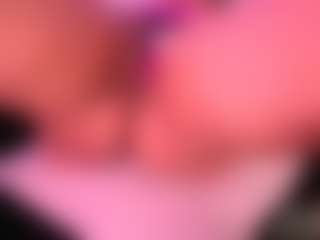 Live cam show with Lisha - Italian Mature on Camsoda