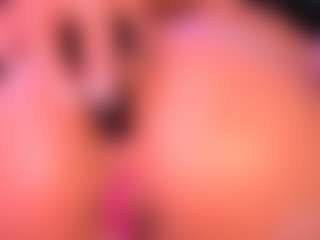 Live cam show with Lisha - Curvy Middle Aged on CamwithHer
