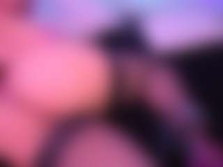 Live cam show with Lisha - Curvy Middle Aged on Dolls Live