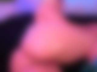 Live cam show with Lisha - Toys Middle Aged on Camsoda