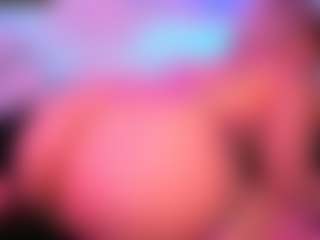 Live cam show with Lisha - Shaved Pussy Mature on CamwithHer