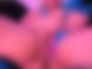 Live cam show with Lisha - Shaved Pussy Mature on Camsoda