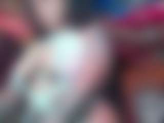Live cam show with Eli Grey - BBW MILF on CamwithHer