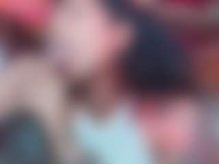 Live cam show with Eli Grey - Curvy on Streamer API