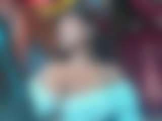 Live cam show with Eli Grey - Middle Aged on Milfs Live
