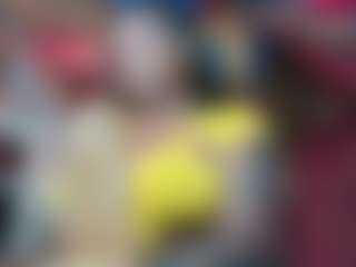 Live cam show with Eli Grey - Black HD on CamClone