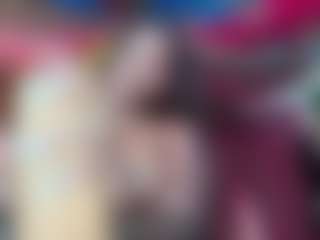 Live cam show with Eli Grey - Foot Fetish Curvy on sexylive.show