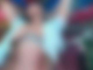 Live cam show with Eli Grey - Tease Big Tits on AdultVida.com