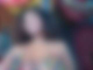Live cam show with Eli Grey - Black BBW on CamSextacy