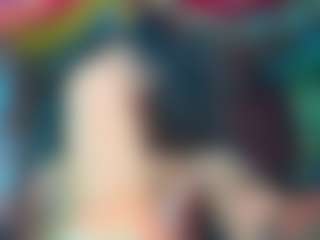 Live cam show with Eli Grey - Striptease on xDating