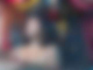 Live cam show with Eli Grey - Mature on Camsoda