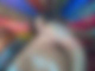 Live cam show with Eli Grey - Striptease on fuck-show.com